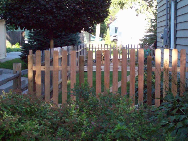 Dog-Eared Picket Fence